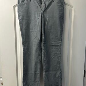 Lee Essential Chino Pants in Gray